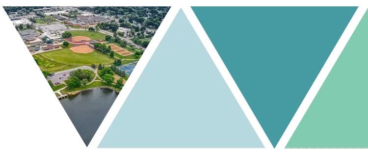 wide-triangle-hero-right